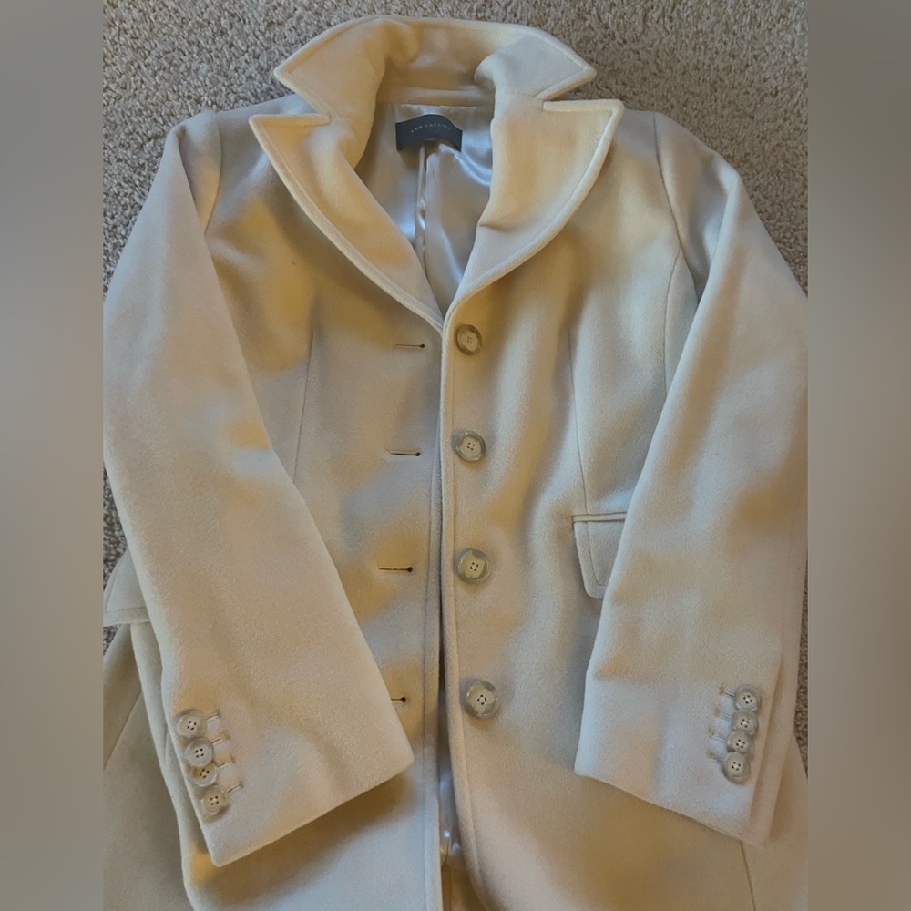 Ann Taylor classic Wool blended double breasted winter coat. Calf length. Size 4